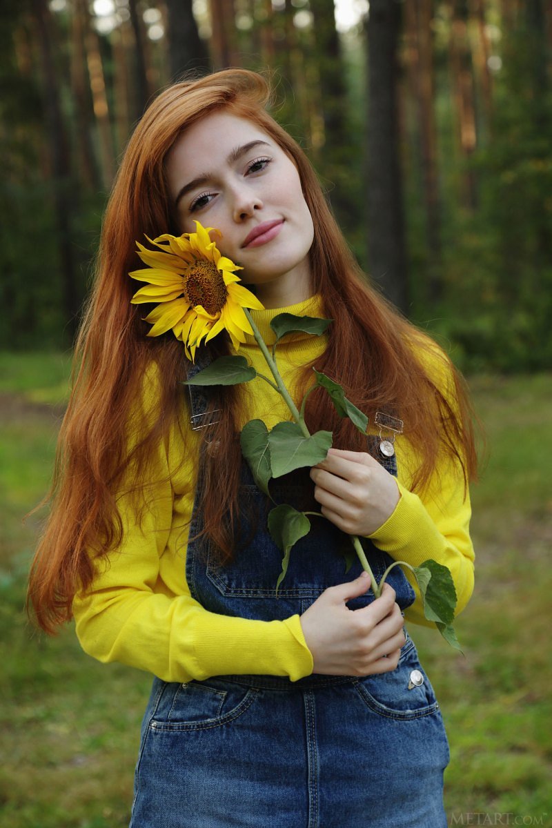 Людмила, 24